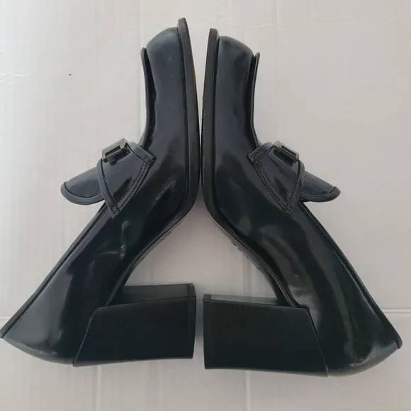 Vintage Leather Prada Loafers Heel