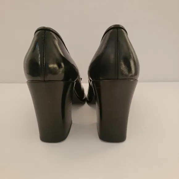 Vintage Leather Prada Loafers Heel
