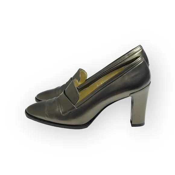 Vintage: Pancaldi ❁ Italian Leather Heeled Loafers ❁ Metallic Gunmetal ❁ 6M ❁