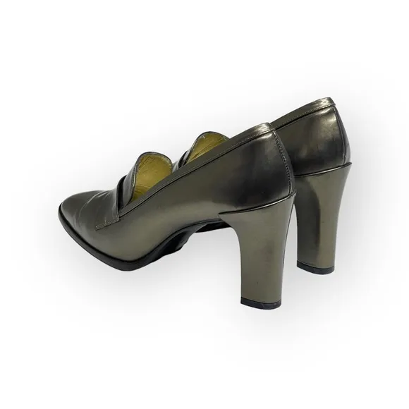 Vintage: Pancaldi ❁ Italian Leather Heeled Loafers ❁ Metallic Gunmetal ❁ 6M ❁