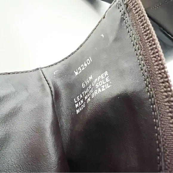 Vintage Tommy Hilfiger 1990’s Genuine Leather Square-Toe Lug-Sole Boots