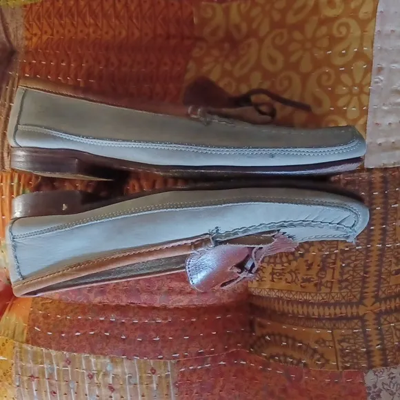 Vintage Women's Dexter Classics Brown/Tan Leather Loafers Size 9.5