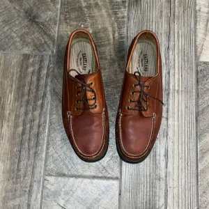 Vintage Eastland Falmouth brown leather lace up loafers