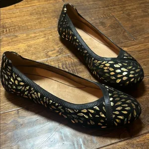 VIONIC Black Foil CAROLL BALLET FLAT, size 9