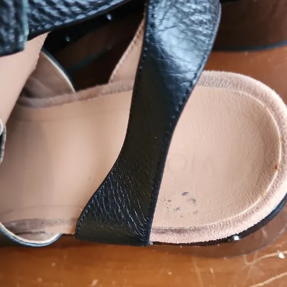 Vionic Faye T-Strap Clogs