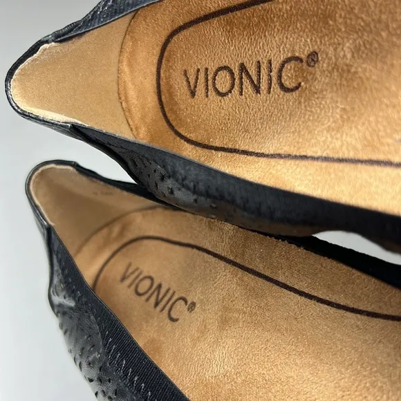 VIONIC Robyn‎ Perforated NPA Ballet Flats Black Leather Work Office Comfort 7.5