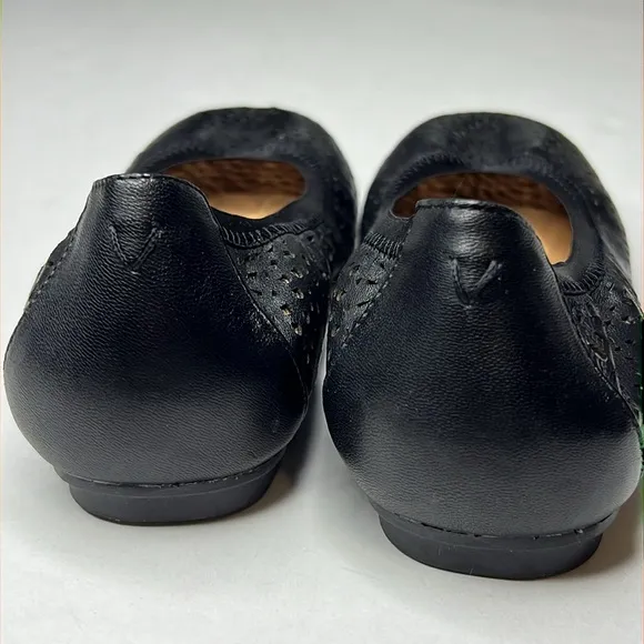 VIONIC Robyn‎ Perforated NPA Ballet Flats Black Leather Work Office Comfort 7.5