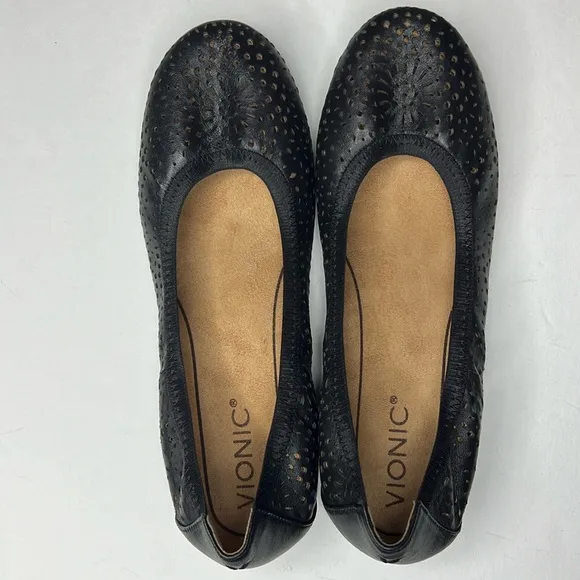 VIONIC Robyn‎ Perforated NPA Ballet Flats Black Leather Work Office Comfort 7.5