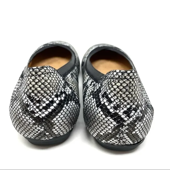Vionic Spark Caroll Snake Natural Snake flats WIDE