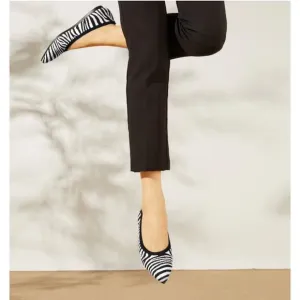 Vivaia Pointed-Toe Ballet Flats (Aria 5°) Zebra 39 8