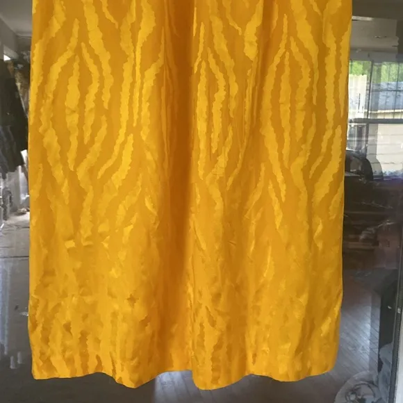 VNTG 100% SILK YELLOW ANIMAL PRINT MAXI SKRT SIDE BUTTON W/HOOK&amp;EYE CLOSURE BOHO