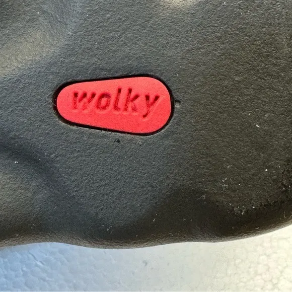 Wolky Women's NWOT Pichu Sandal‎ Croc Embossed size US 5.5 never worn