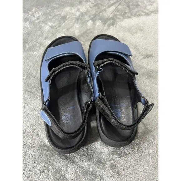 Wolky Women’s platform sandal, size 42 Blue Adjustable, leather open toe comfort