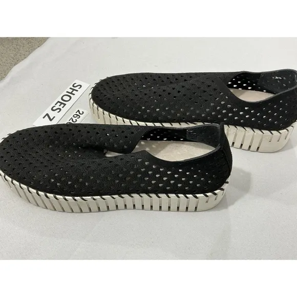 Womans Project Cloud Memory Foam Size 11 Perforated Slip On Platform Sneakers