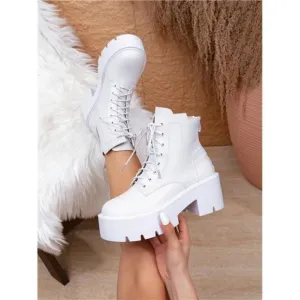Women Black Platform Ankle Boots With Metal Chain