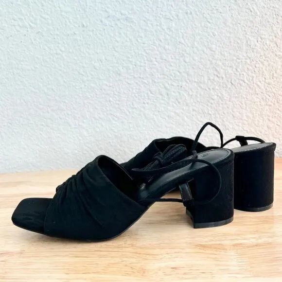 Women's 8 (US) Black Ruched Faux Suede Lace Up Strappy Block Heel Mule Sandals