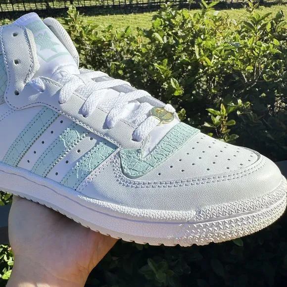 WOMEN'S Adidas Top Ten RB High White Almost Blue HP9545