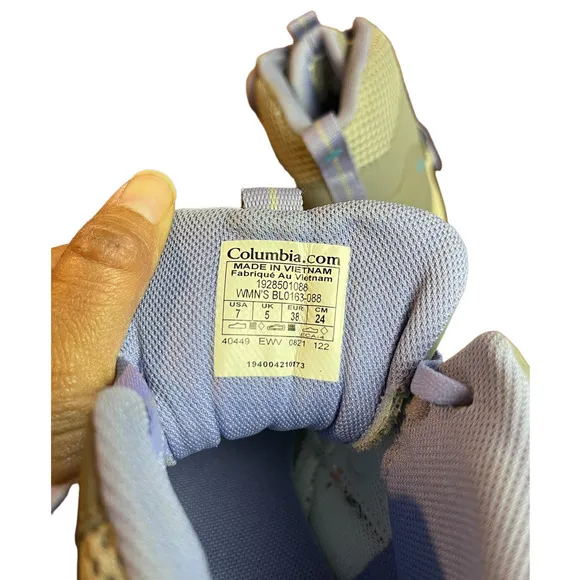 Women’s Columbia Flow Centre  All-Terrain Boots / Size-7