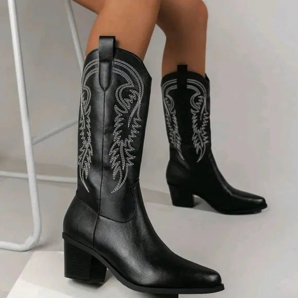 Women's Fashionable Black Western Boots,Ladies' embroidery western cowboy boots