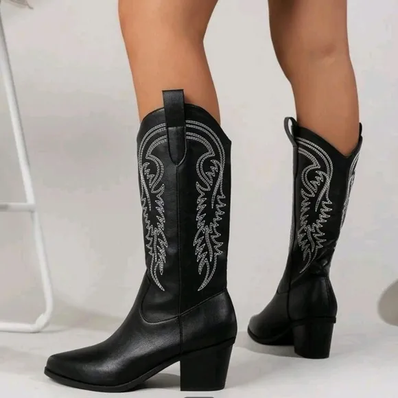 Women's Fashionable Black Western Boots,Ladies' embroidery western cowboy boots