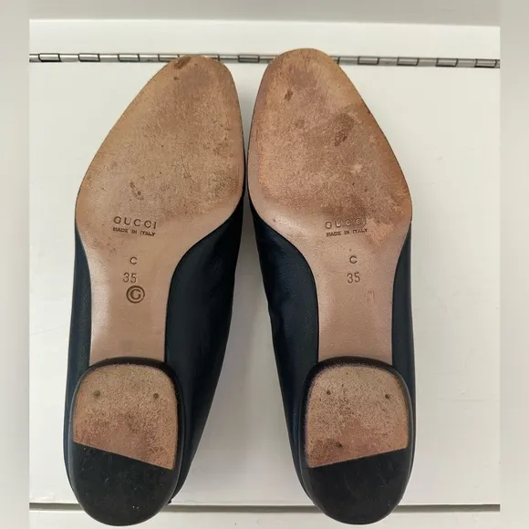 Women’s Gucci horsebit loafers navy size 35