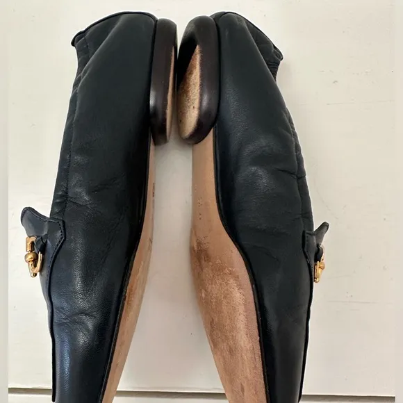 Women’s Gucci horsebit loafers navy size 35