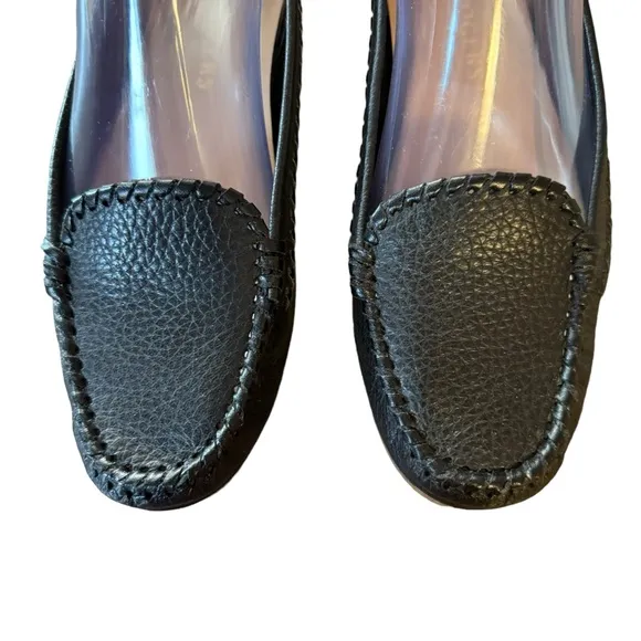 Women’s Jack Rogers Size 7.5 Black Pebbled Leather (Upper and Lining) Loafers