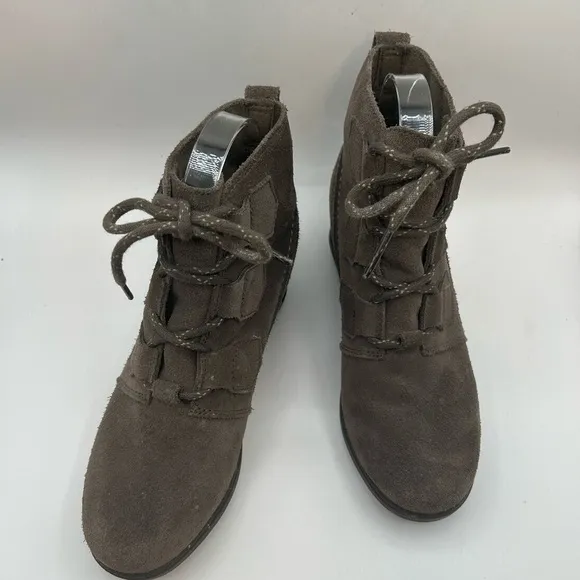 Women’s Sorel Evie Lace  MAJOR Wedge Boots Wmn's 7 Leather Suede Gray
