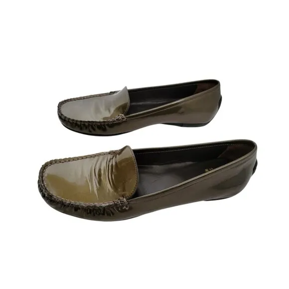 Women's Stuart Weitzman Patent Leather Olive Loafers Moc 8.5 N Narrow
