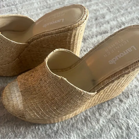 Women's Tan Wedge Sandals