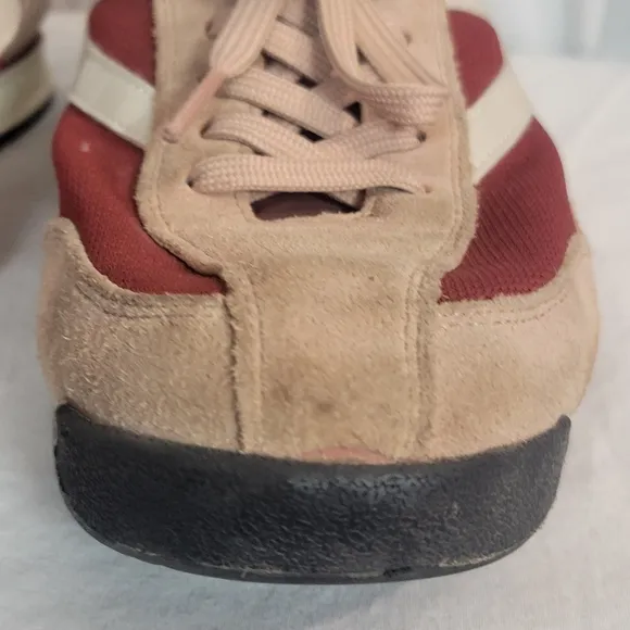 Womens Tretorn Rawlins 2.0 pink maroon suede sneakers size 10
