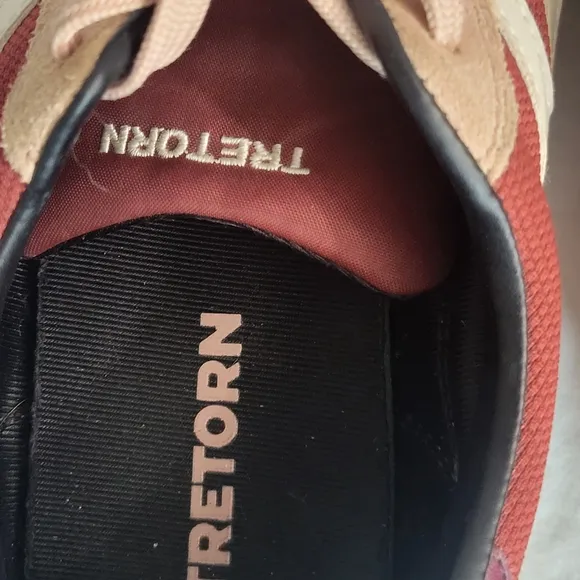 Womens Tretorn Rawlins 2.0 pink maroon suede sneakers size 10