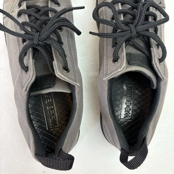 Woobies Mod-1 Men's Gray Canvas Sneakers size 11 Slip Resistant