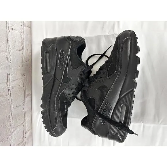 Youth Nike Air Max 90 LTR Triple Black 5Y