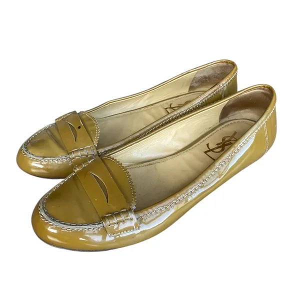 YSL YVES SAINT LAURENT Olive Green Patent Leather Flat Loafers, Size 38