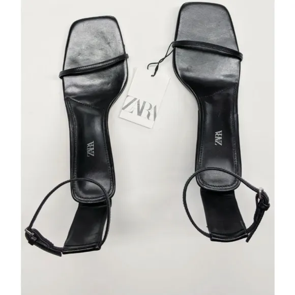 Zara Black Leather Minimalist Heeled Sandals Women's Size 6.5