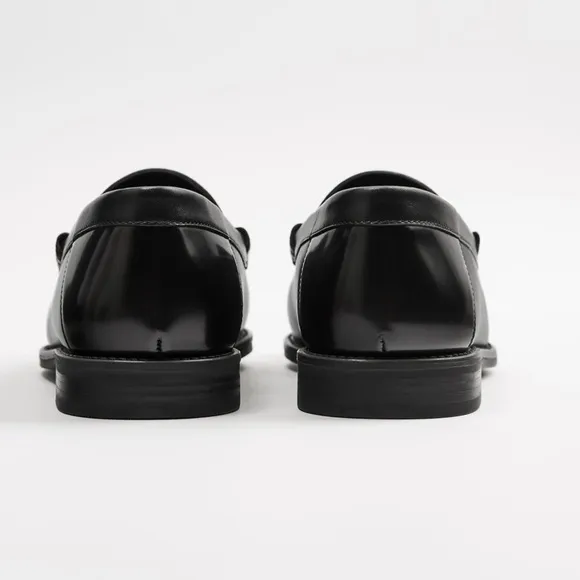 ZARA ELEGANT BLACK LEATHER LOAFERS SZ 12