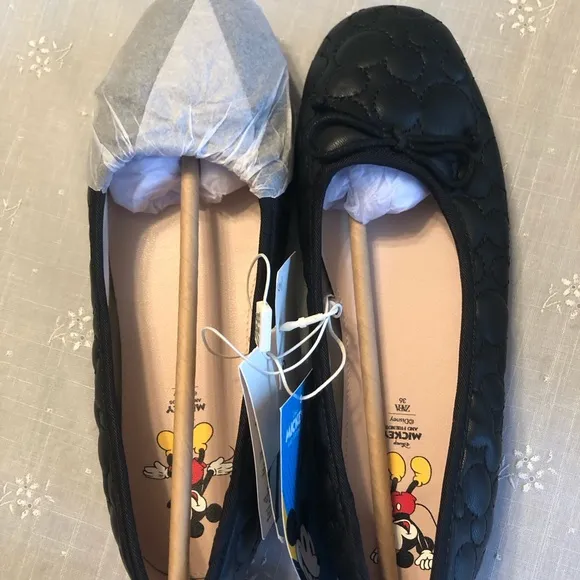 Zara quilted Mickey Mouse ballet flats Disney Black NWT