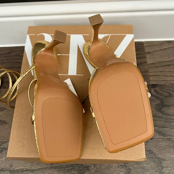 ZARA SPIRAL STRAP HEELED SANDALS - REF. 2312/910 - 36 EUR or 6 US